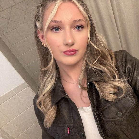 kelli_skkkrrrt7